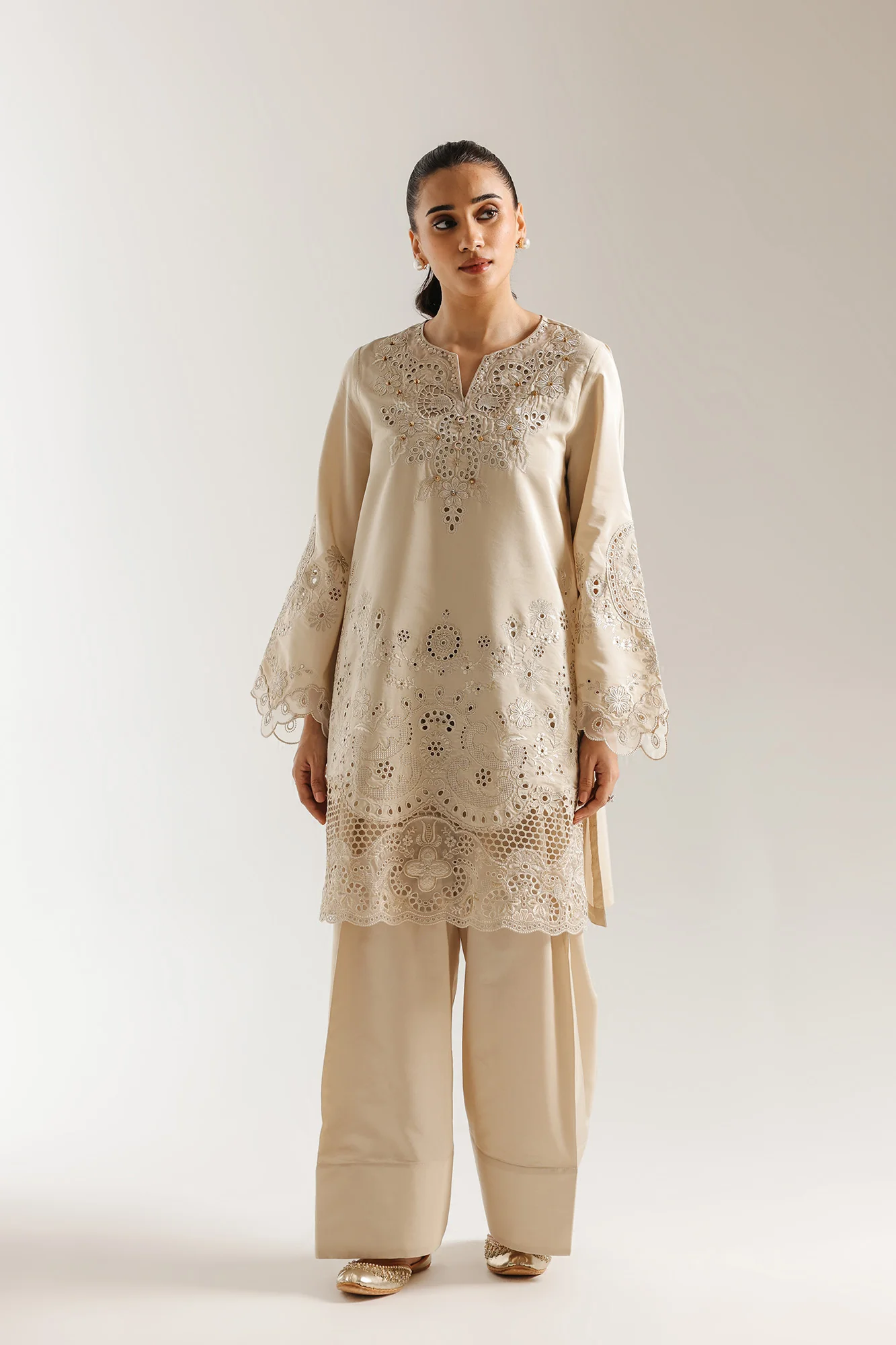 EMBROIDERED SUIT (E4022/103/006) - Image 2