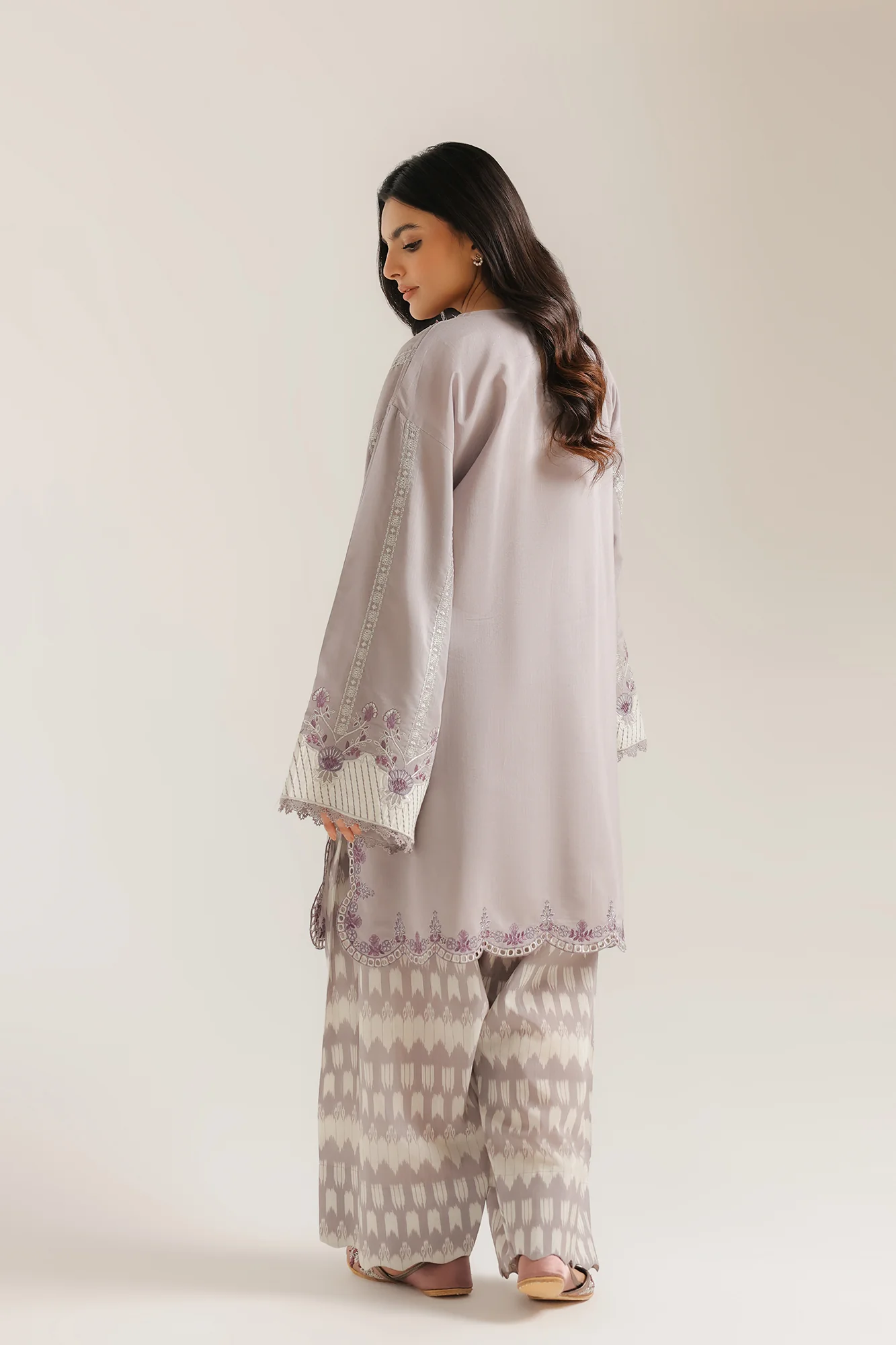 EMBROIDERED SUIT (E4090/103/514) - Image 3