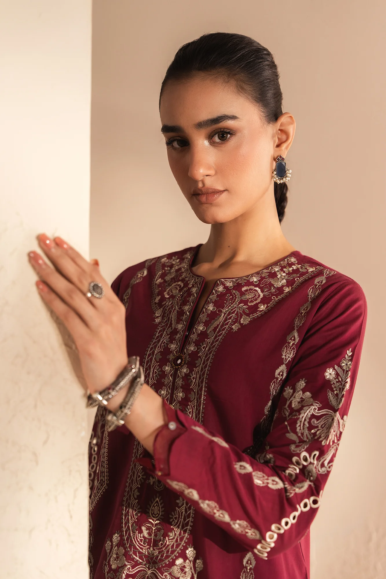 EMBROIDERED SUIT (E4164/103/415)
