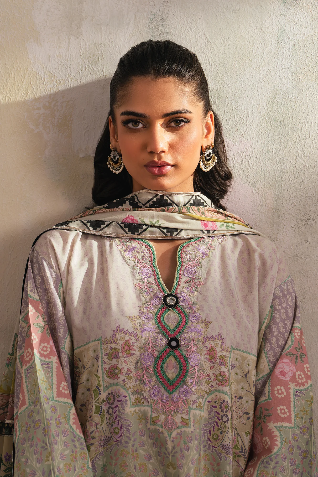 EMBROIDERED SUIT (E4205/103/514) - Image 5