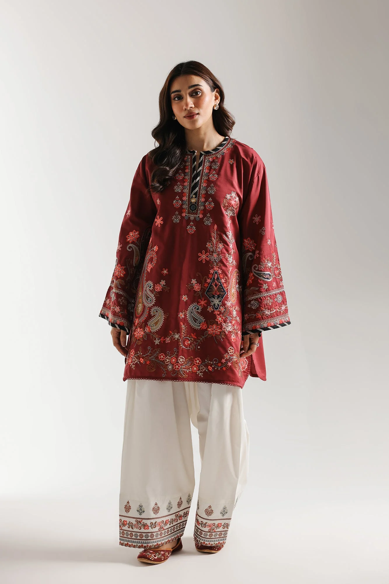 EMBROIDERED SUIT (E4209/103/415) - Image 2