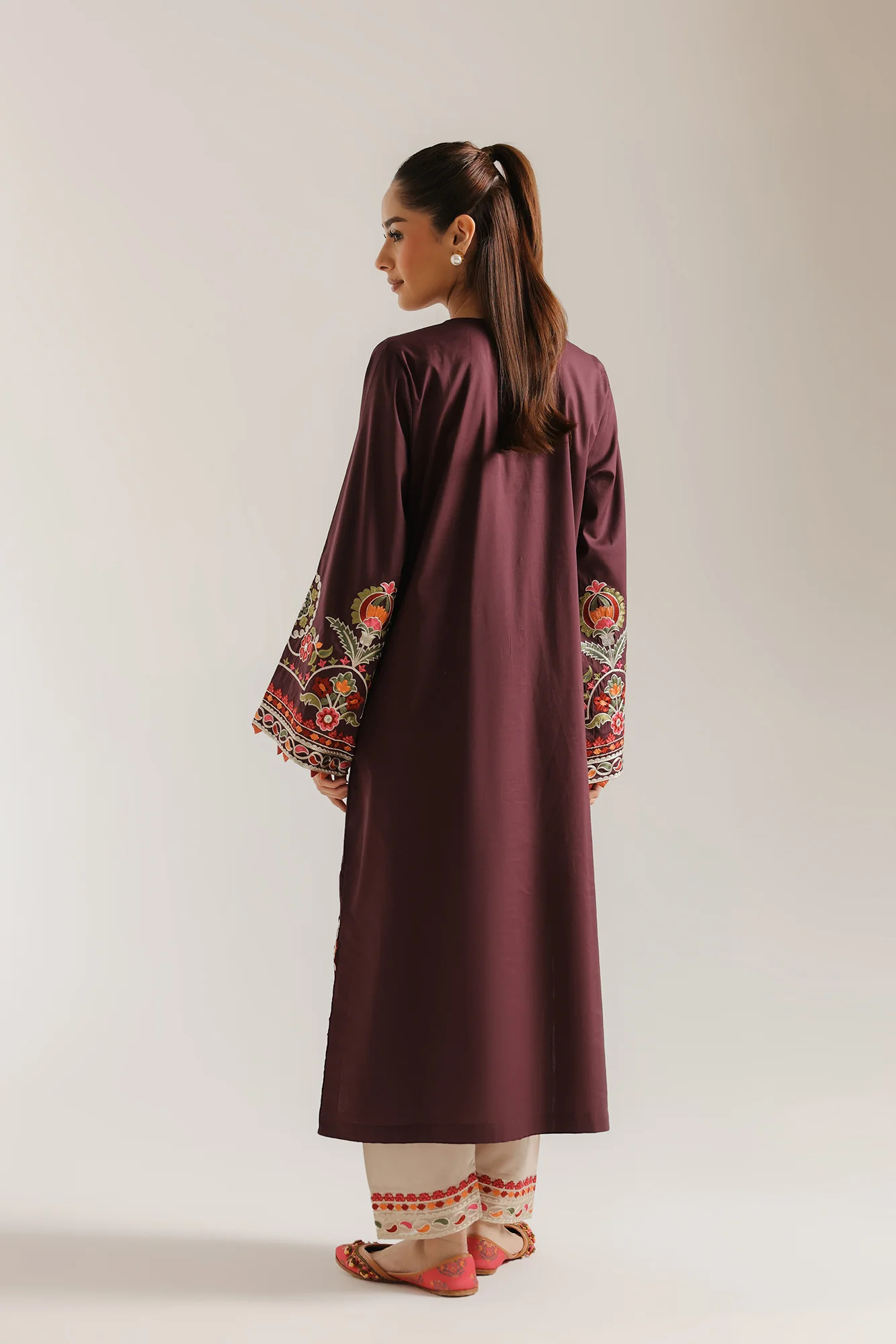 EMBROIDERED SUIT (E4218/103/516) - Image 3
