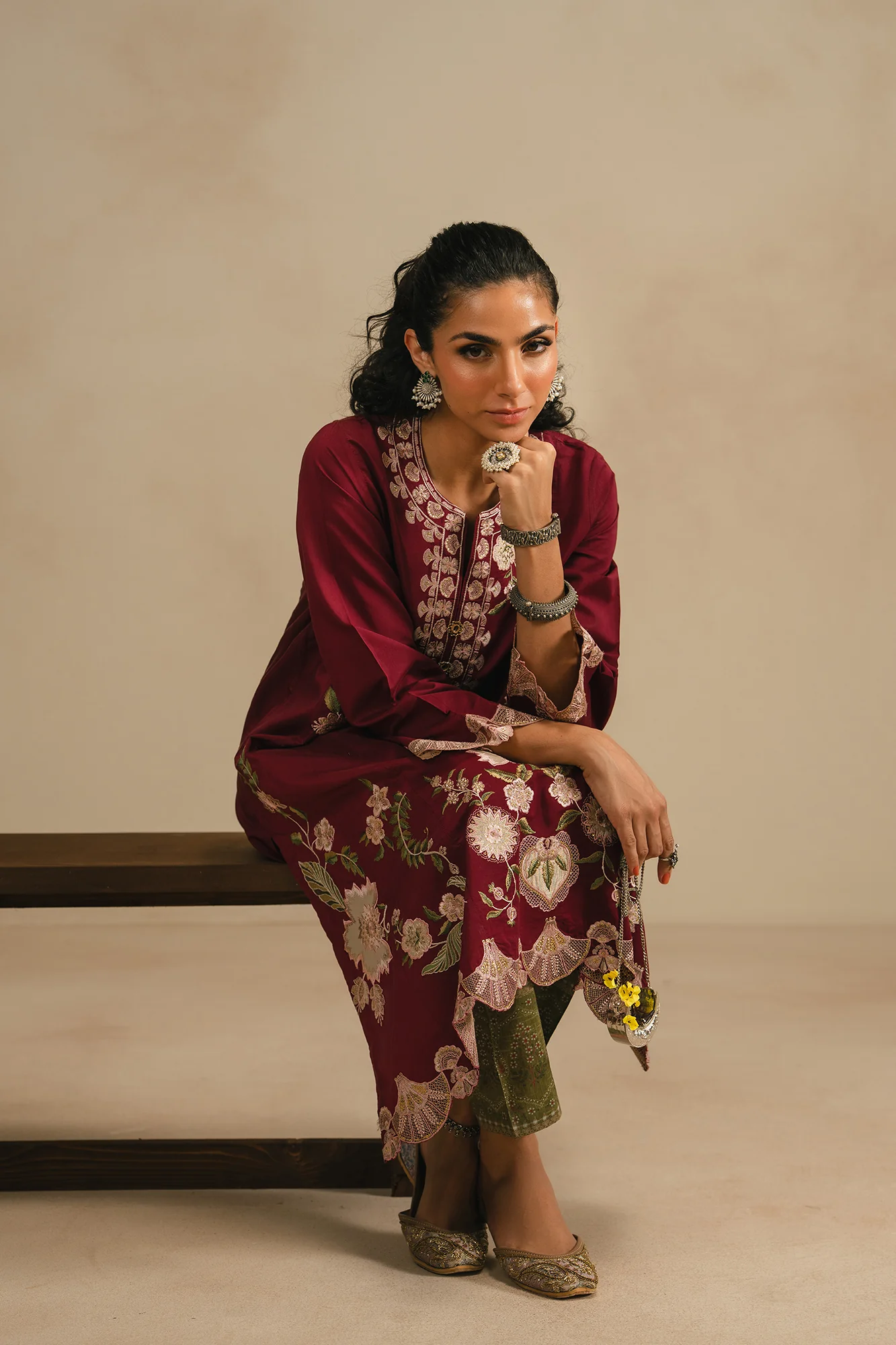 EMBROIDERED SUIT (E4231/103/318) - Image 4