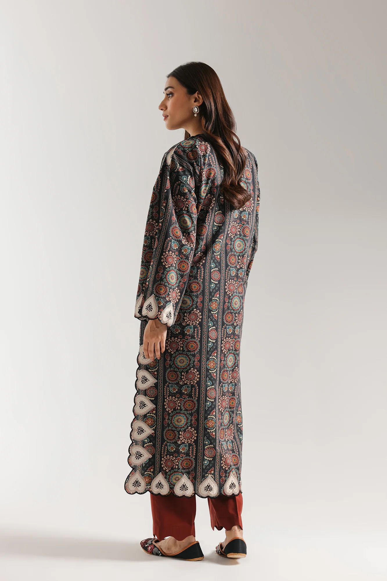 EMBROIDERED SUIT (E4232/103/902) - Image 4