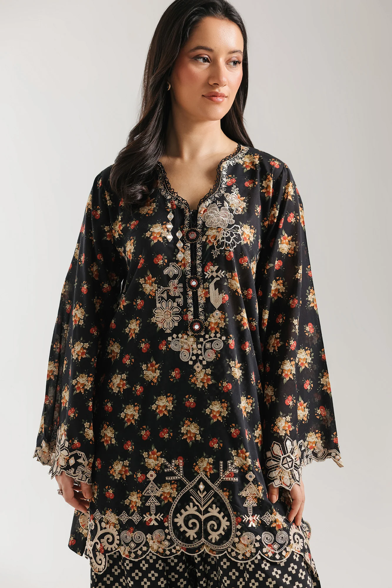 EMBROIDERED SUIT (E4266/103/902) - Image 5