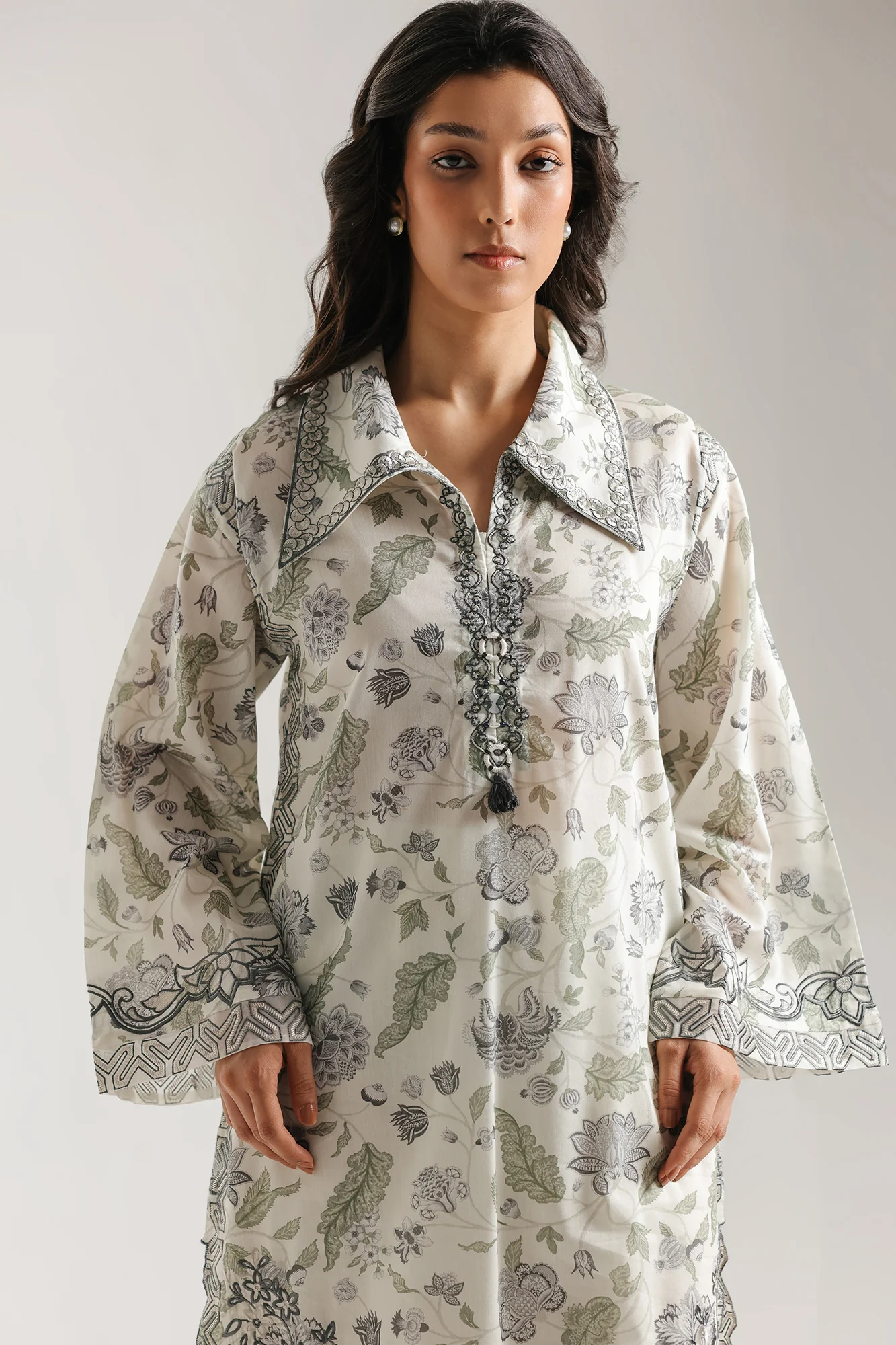 EMBROIDERED SUIT (E4267/103/003) - Image 5