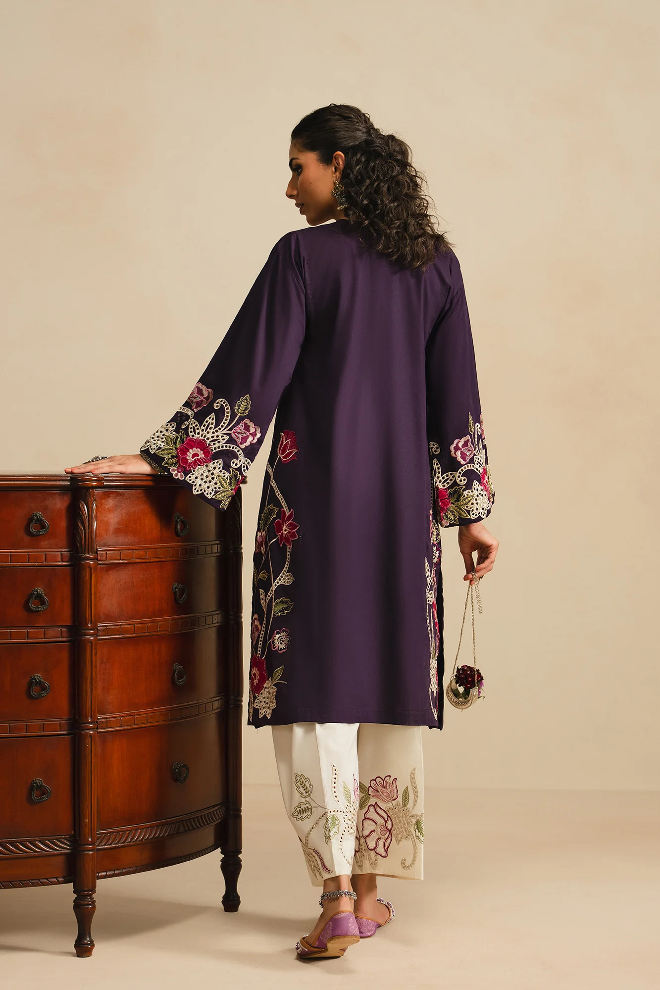 EMBROIDERED SUIT (E4305/103/502) - Image 3