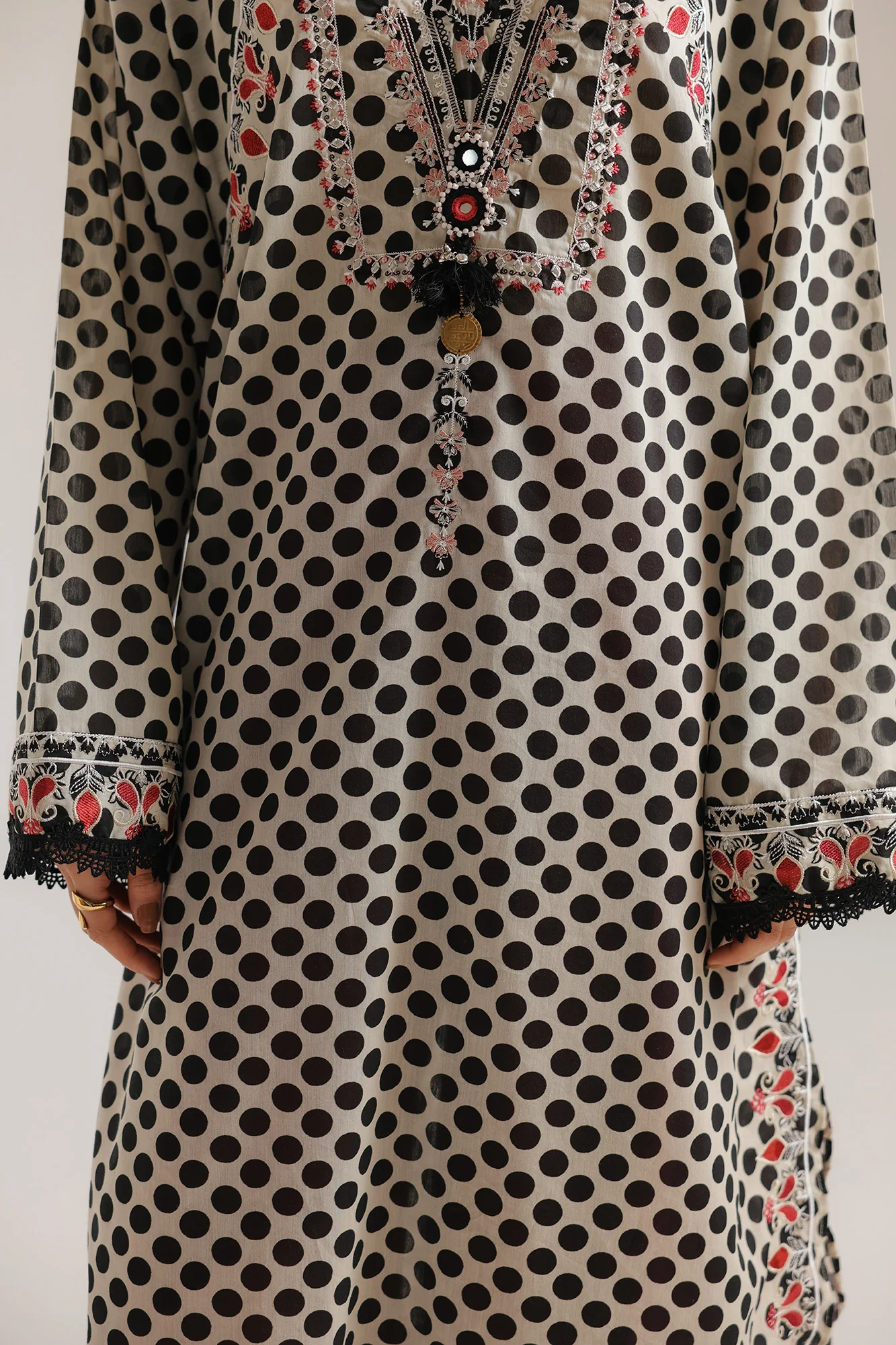 EMBROIDERED SUIT (E4351/103/003) - Image 6