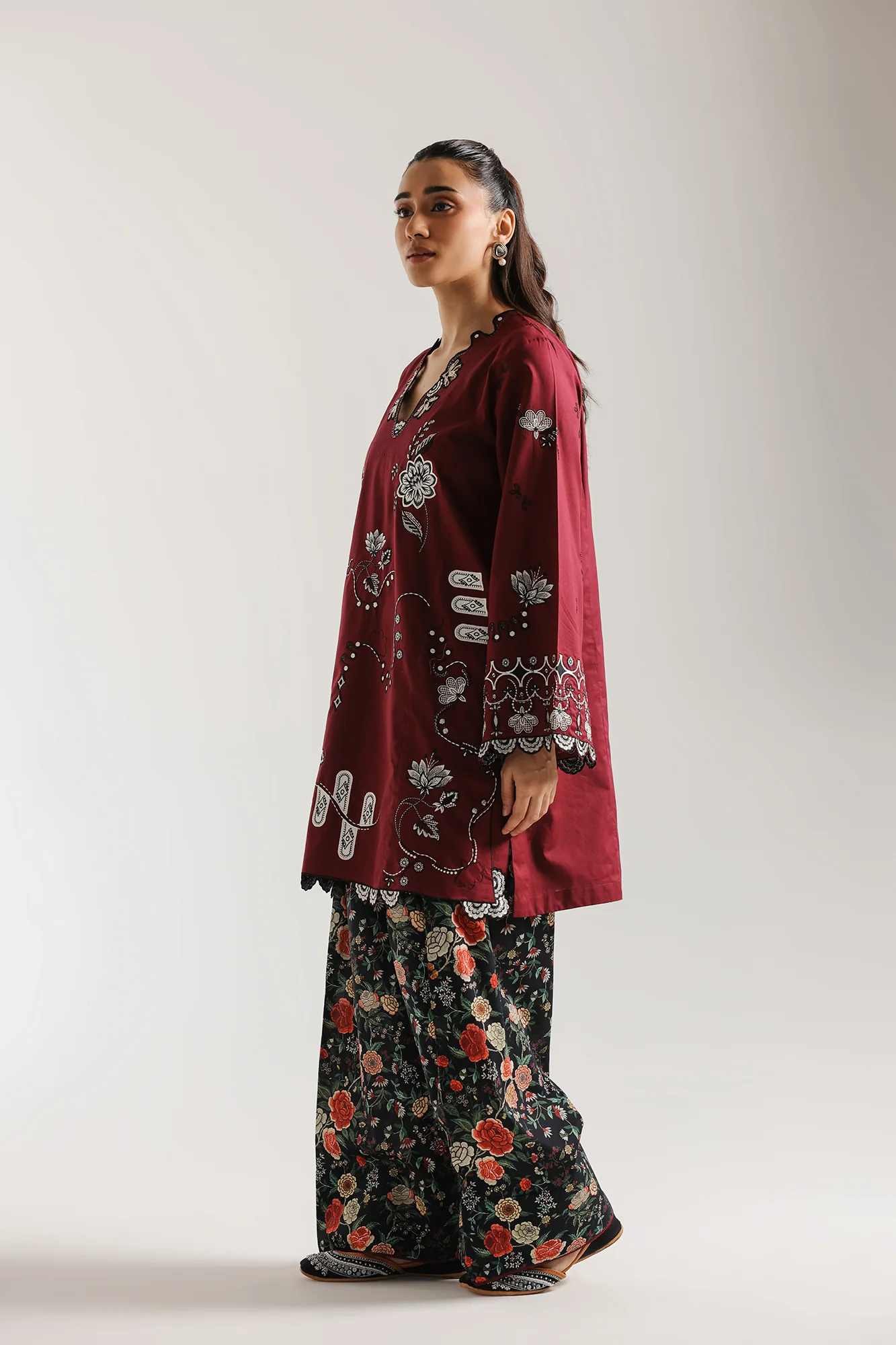 EMBROIDERED SUIT (E4368/103/304) - Image 2