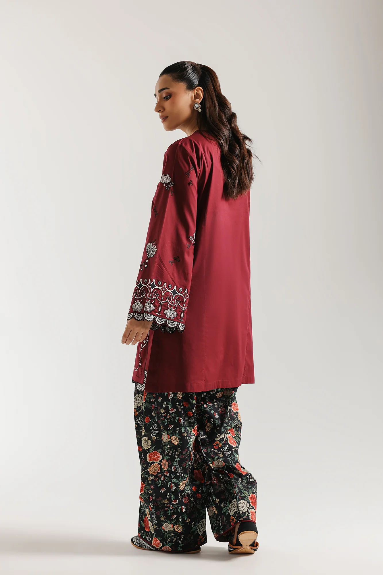 EMBROIDERED SUIT (E4368/103/304) - Image 3