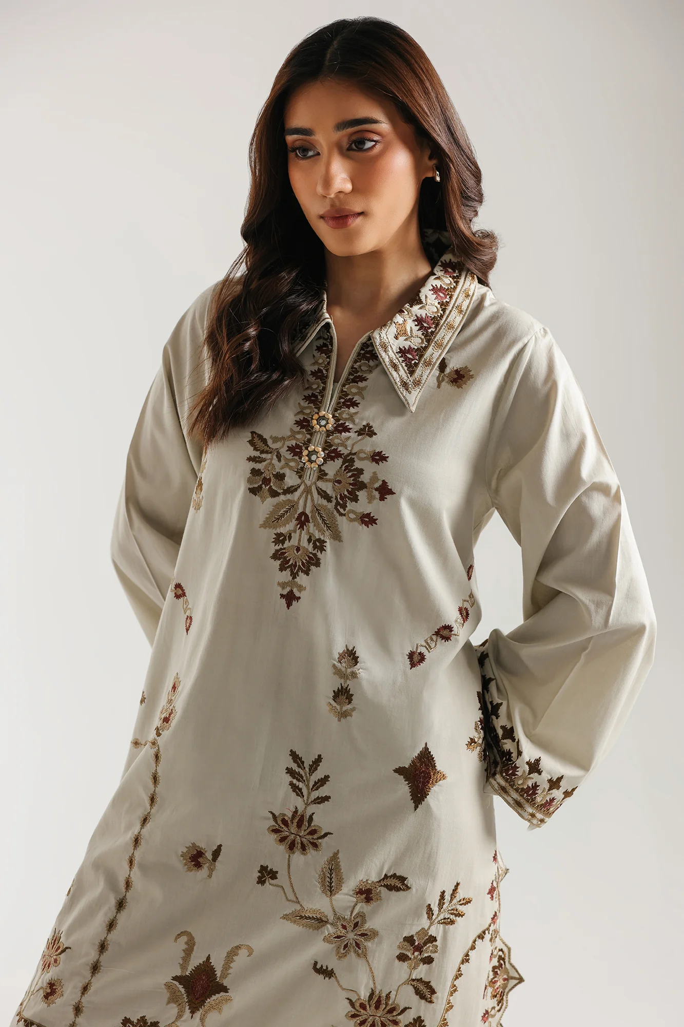 EMBROIDERED SUIT (E4373/103/006) - Image 5