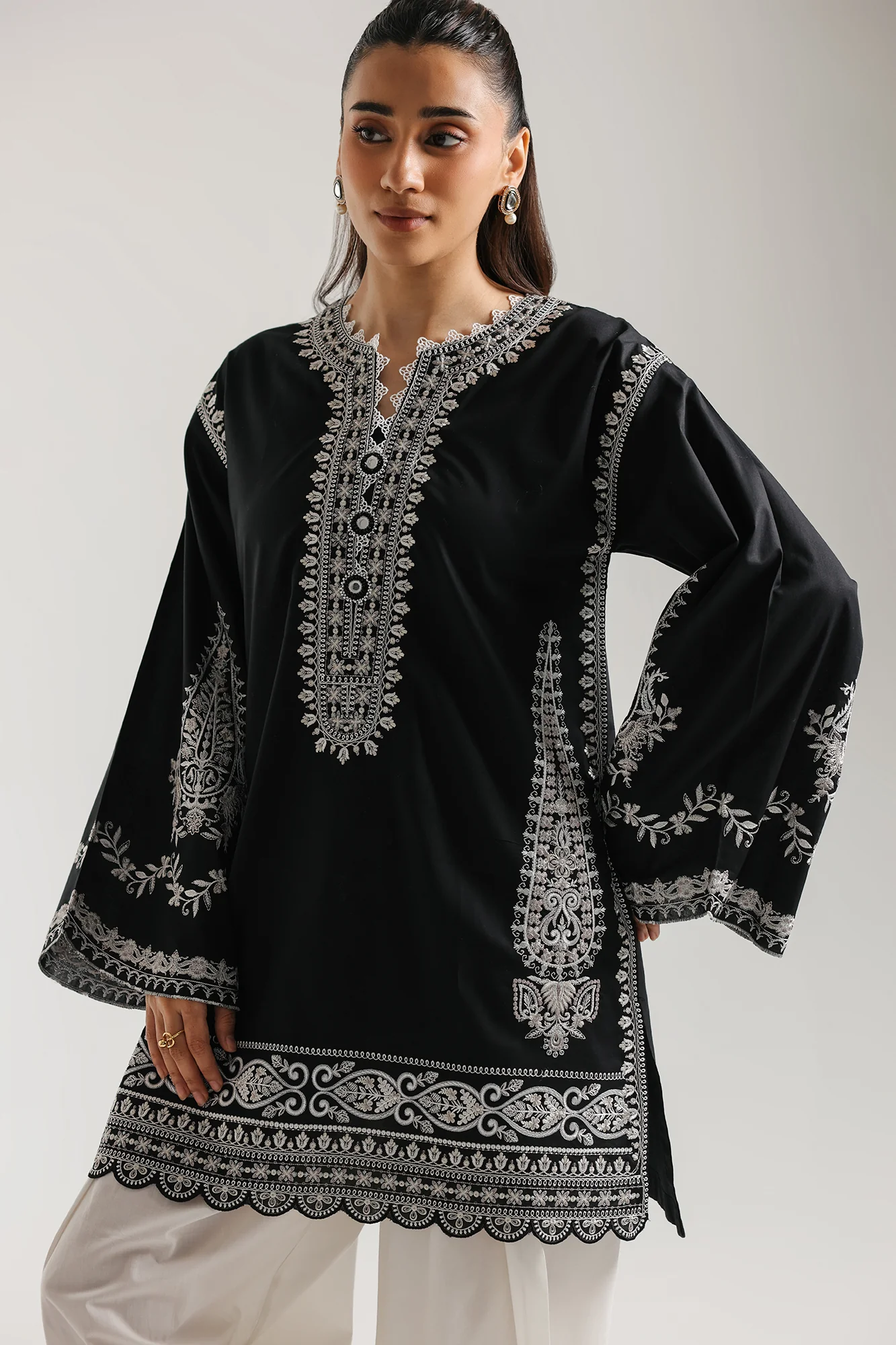 EMBROIDERED SUIT (E4380/103/902) - Image 5