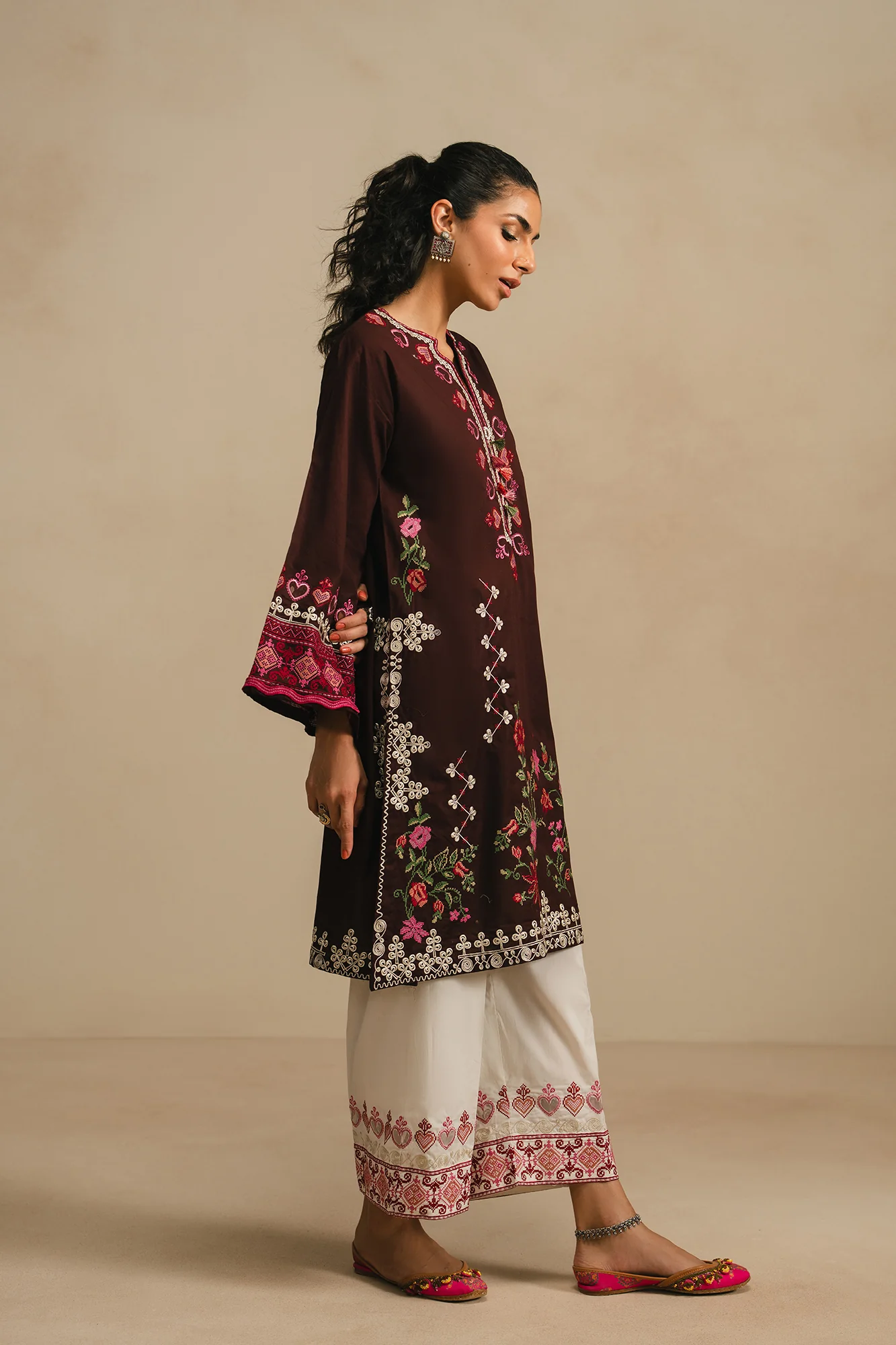 EMBROIDERED SUIT (E4383/103/802) - Image 3