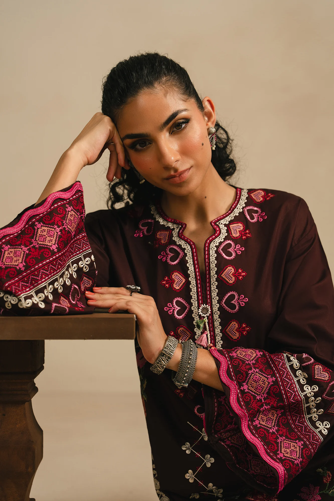 EMBROIDERED SUIT (E4383/103/802) - Image 5