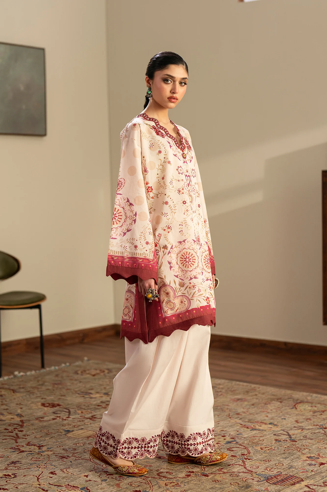 EMBROIDERED SUIT (E4421/103/329) - Image 3