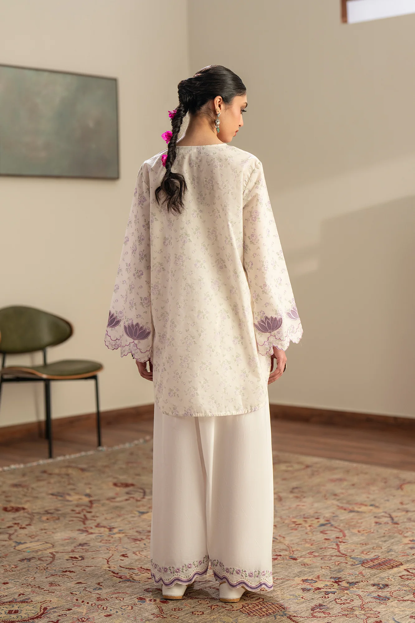 EMBROIDERED SUIT (E4422/103/001) - Image 4