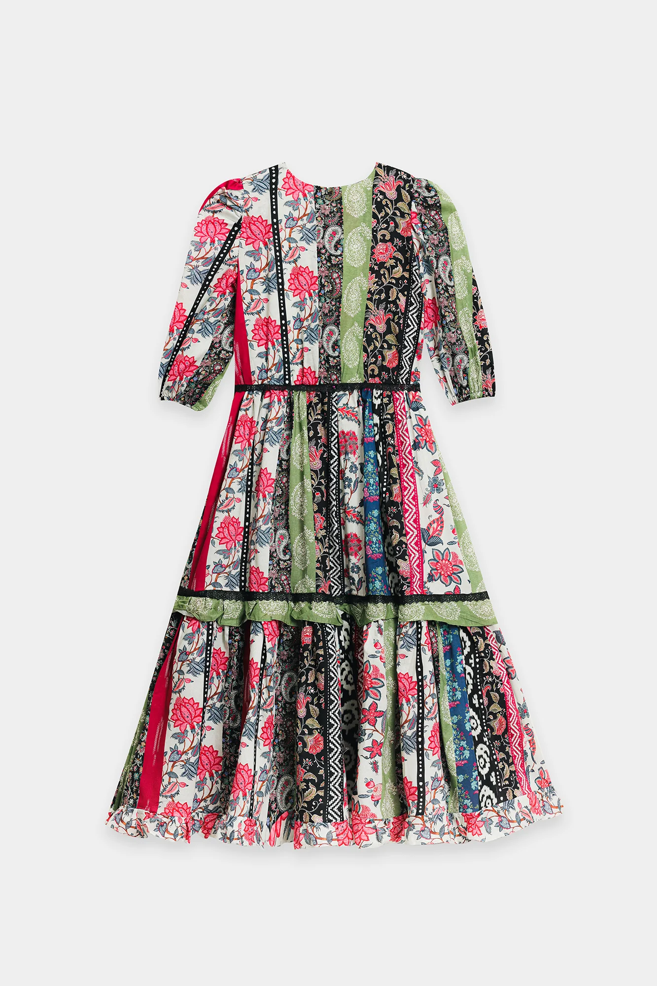 DRESS (E120/002/0041) - Image 10