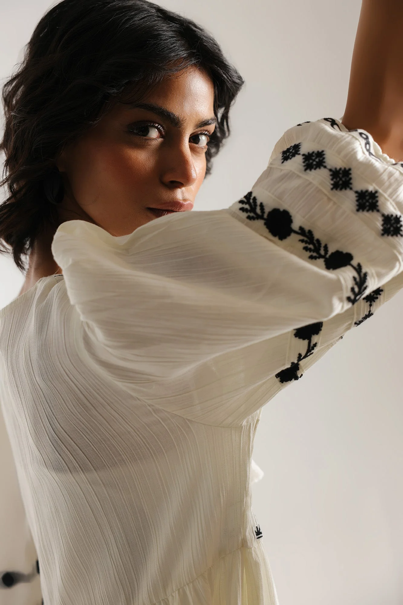 DRESS (E3082/108/002) - Image 5
